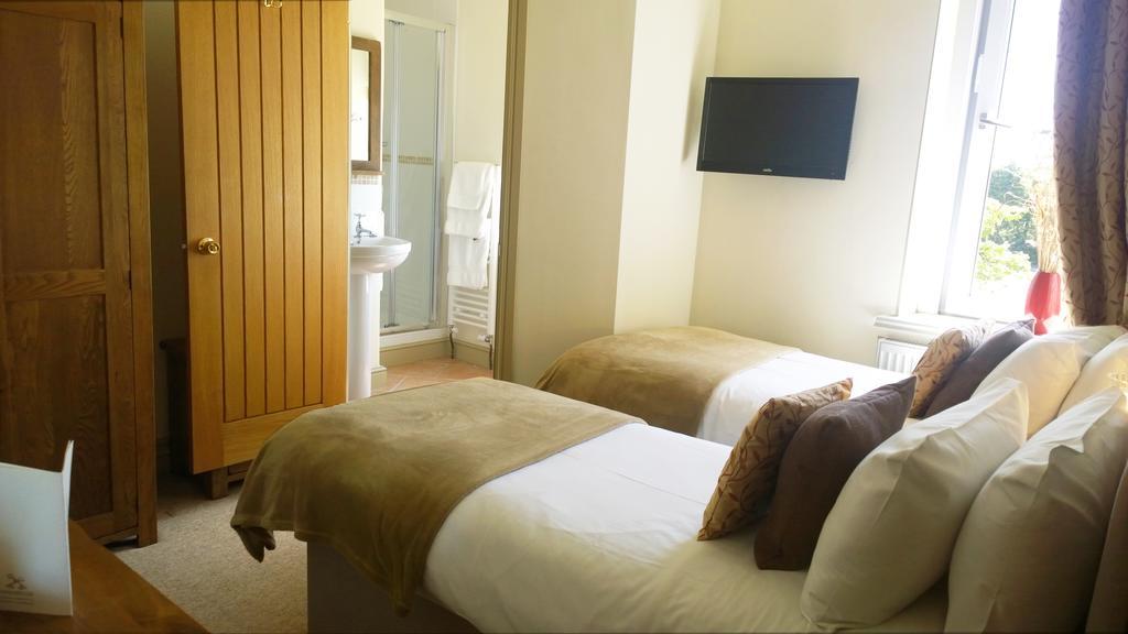 Cross Keys Inn Lydford-on-Fosse Экстерьер фото